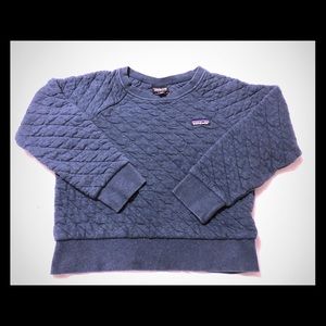 Patagonia women’s sweatshirt